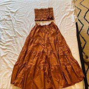 2 piece maxi skirt and crop top vacation set sz med by KOURT